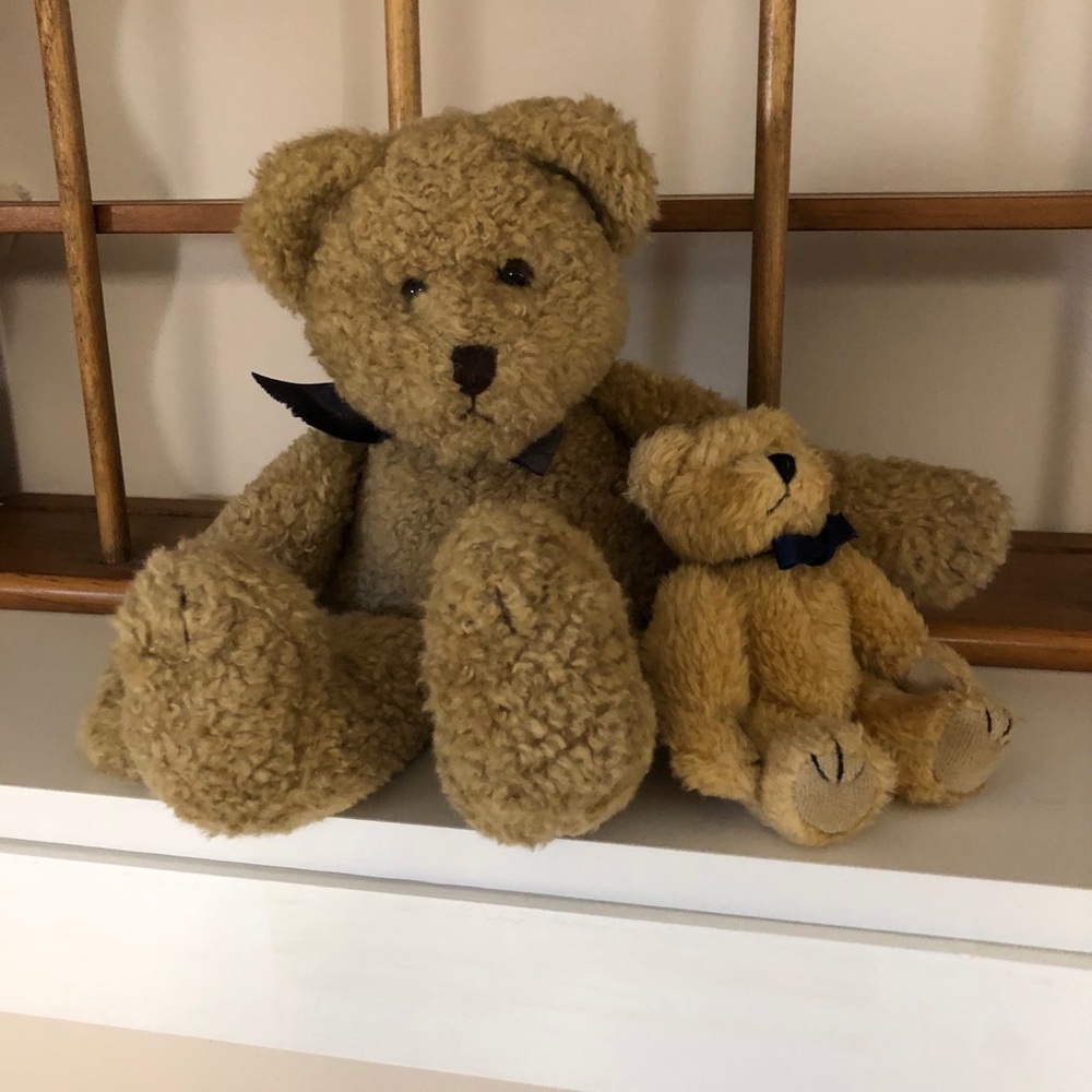 Pair of Boyd’s Bears.
